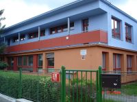 Fasáda mateřské školky na Zbraslavi